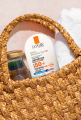 Cosmétique ULTRA LONG UVA PROTECTION GÜNEŞ KORUYUCU SPF50+ Tüm Cilt Tipleri 120ML